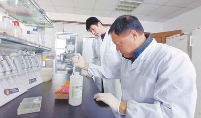 结缘海洋事业，奉献蓝色经济——记姜海滨的科研奋斗之路